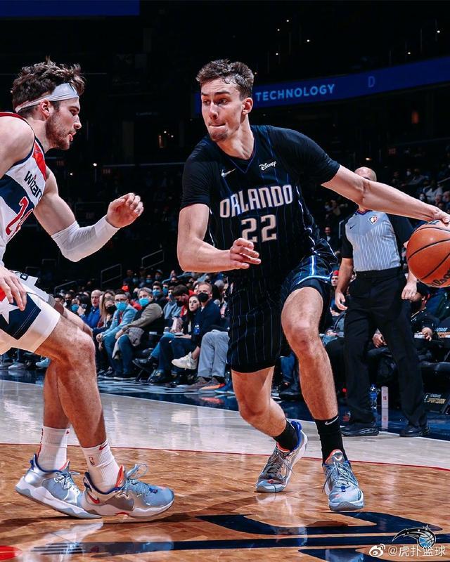 更延伸至场 更延伸至场