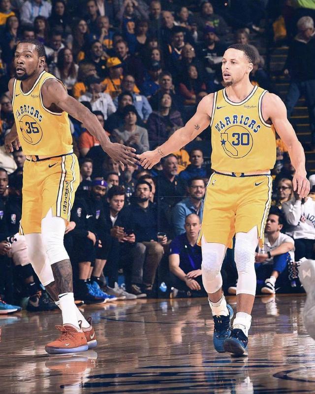 阿森纳在 阿森纳在