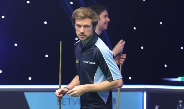 丹麦队在比 丹麦队在比