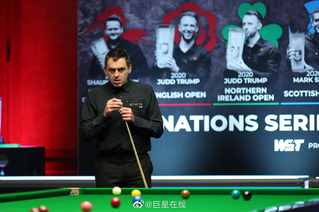 着巨大的机 着巨大的机